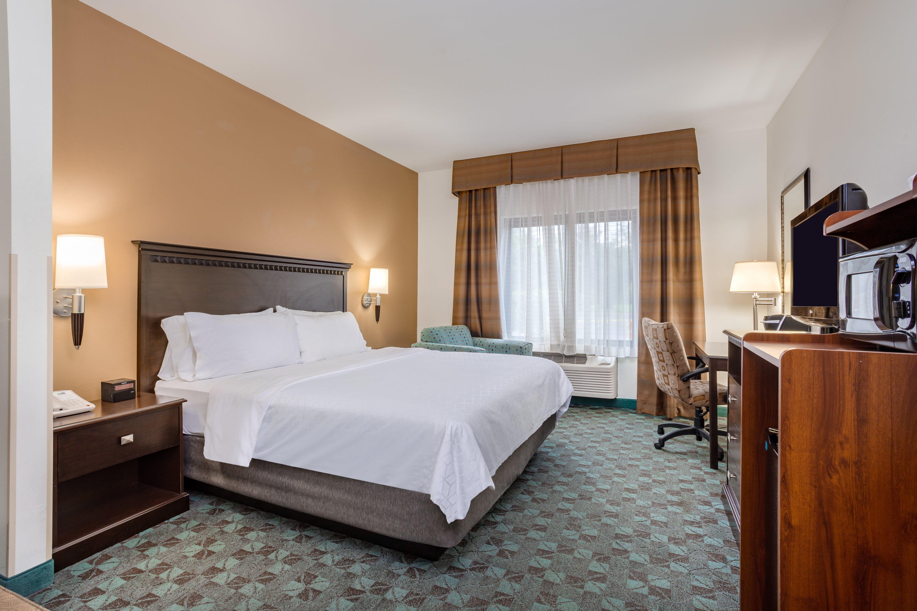 Holiday Inn Express Hotel & Suites Canton By Ihg Exterior photo